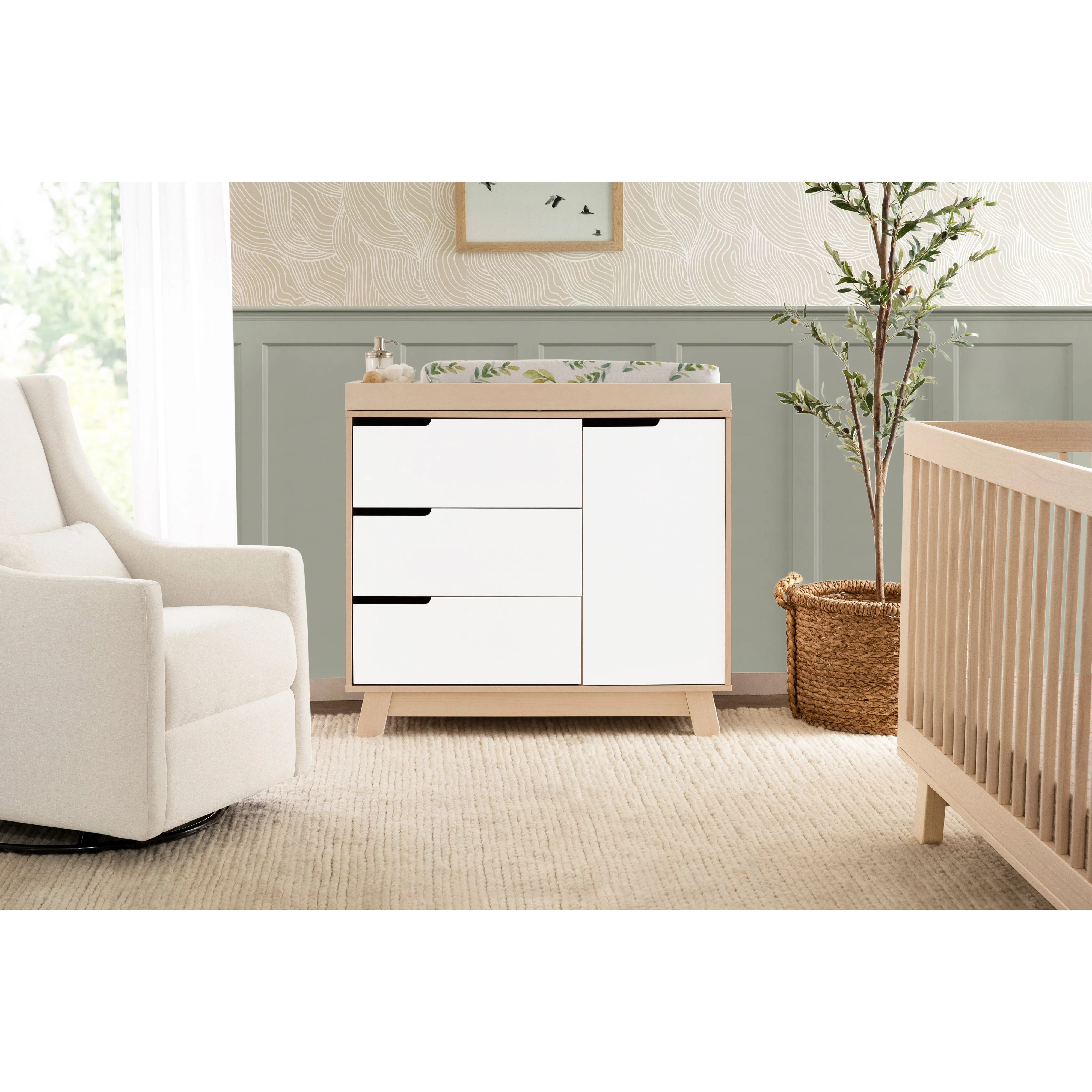 Babyletto Hudson 3-Drawer Changer Dresser with Removable Changing Tray