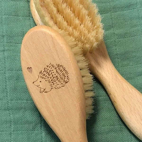 Barnabé aime le café Hair Brush Herisson