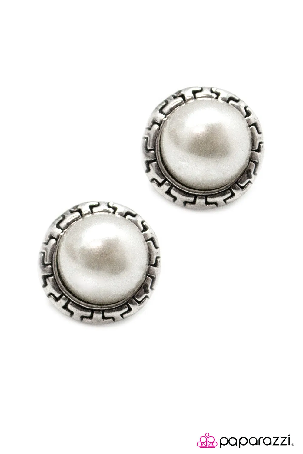 Open Door Jewelry - Bashfully Beautiful Post Earrings - Paparazzi Accessories